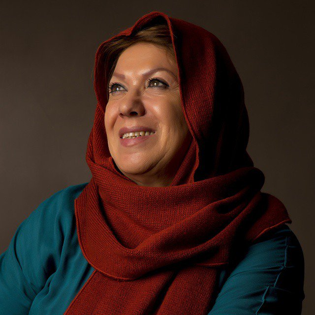 زهره شکوفنده